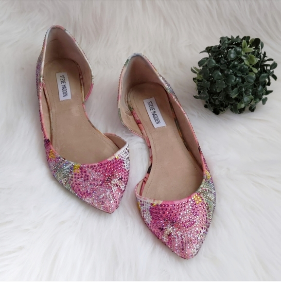 Steve Madden Shoes - STEVE MADDEN Elsa Rhinestone flats Size (9.5)